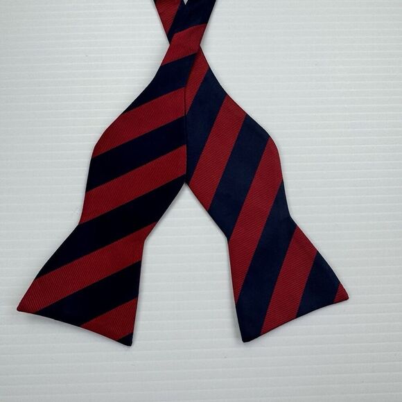 IZOD Men’s Bow Tie Red and Navy Blue Striped Adjustable - Picture 6 of 6